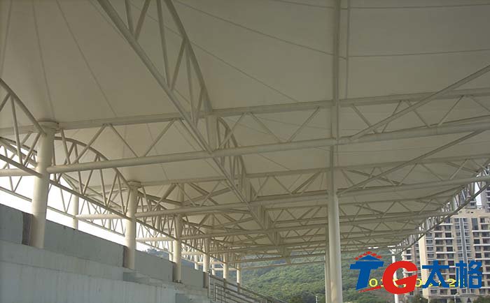 寶安公明鎮(zhèn)樓村體育場看臺膜結(jié)構(gòu)工程，