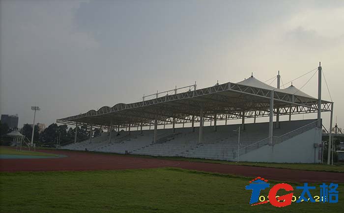 寶安公明鎮(zhèn)樓村體育場看臺膜結(jié)構(gòu)工程，