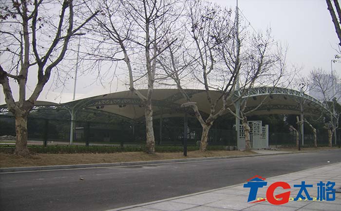 無錫市體育中心門球場遮陽棚膜結構工程