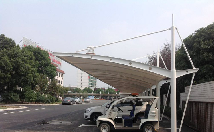 膜結(jié)構(gòu)電動(dòng)車(chē)棚