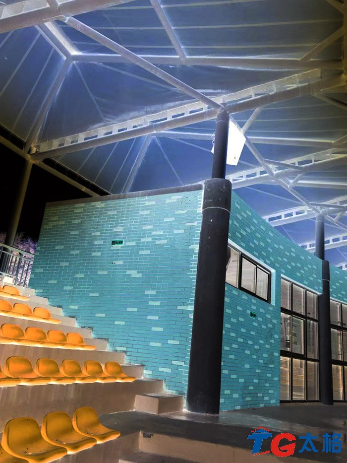 南京外國語學院棒球場看臺膜結構工程