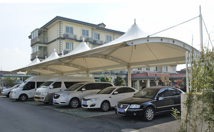 膜結構車棚的排水設計