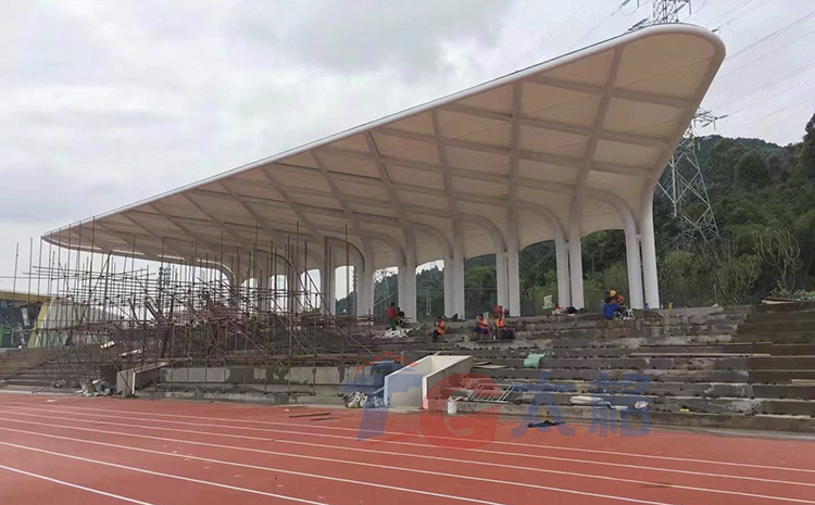 成都工業學院宜賓校區體育看臺膜結構